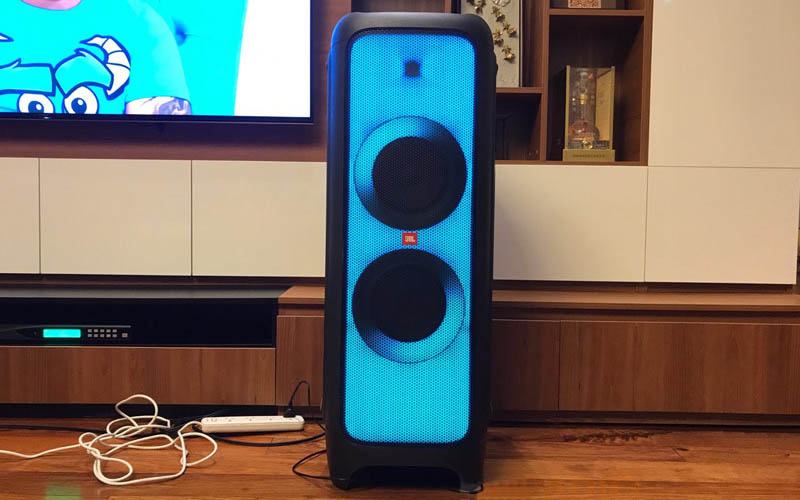 thiết kế của Loa JBL Party Box 1000